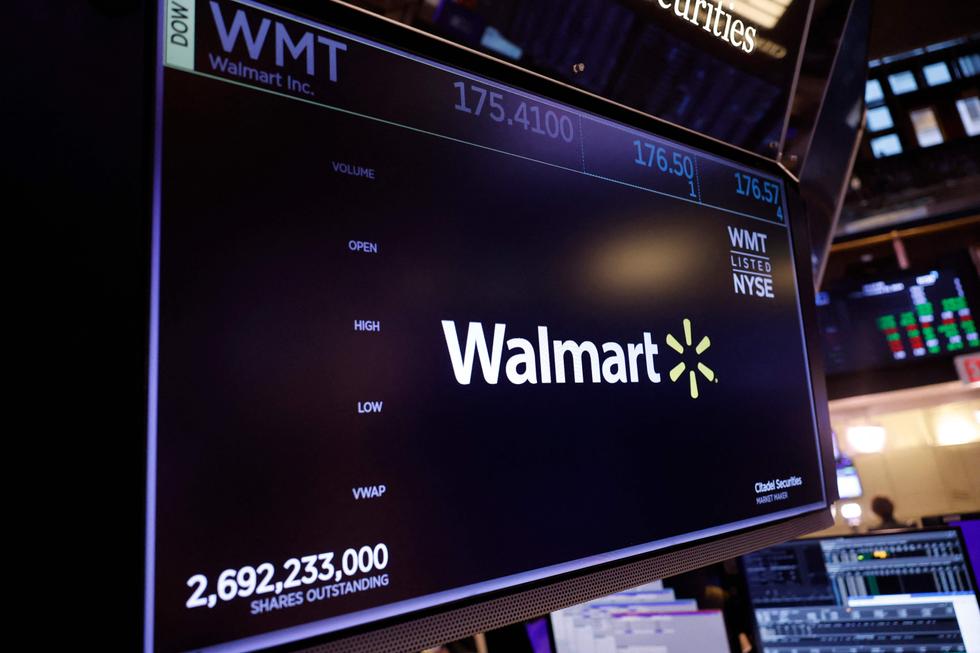 Walmart Hits Document Excessive as Wall Avenue Temper Turns After Newest Updates